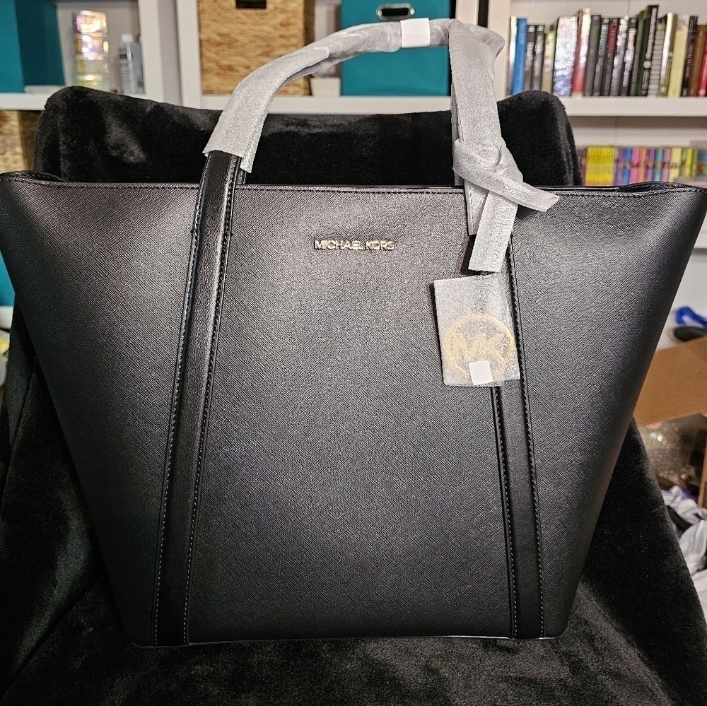 🌟NWT🌟 Michael Kors LARGE Black Tote - Picture 6 of 6